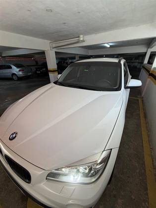 BMW X1 2.0 18I TOP 4X2 24V GASOLINA 4P AUTOMÁTICO BMW X1 2.0 18I TOP 4X2 24V GASOLINA 4P AUTOMÁTICO